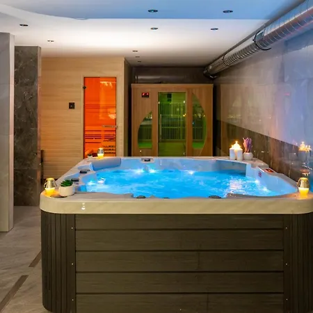 Отель Wellness Edelweiss