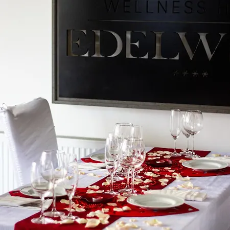 Hotell Wellness Edelweiss