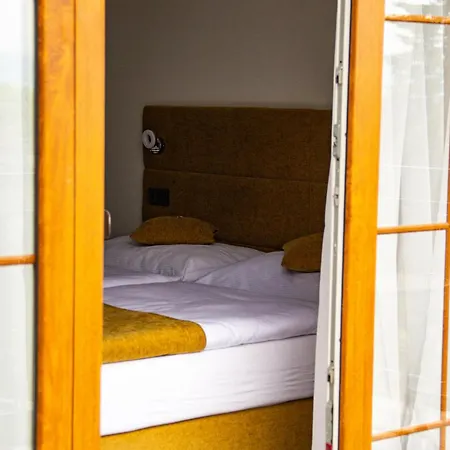 Szálloda Wellness Edelweiss 4*