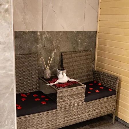 Wellness Edelweiss Szálloda Liberec