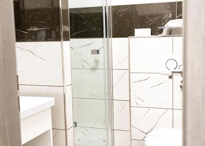 Wellness Edelweiss Hotell